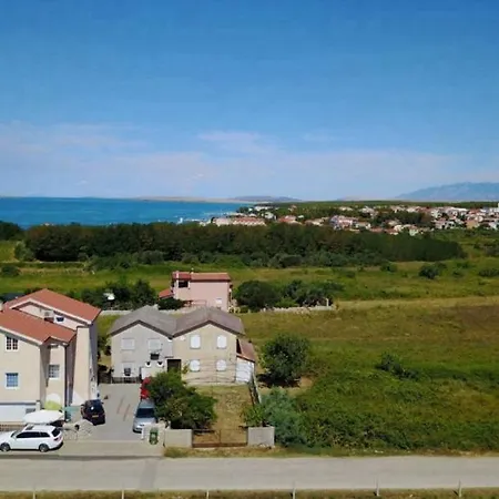 Apartament In With Balcony, Air Conditioning, Wi-fi Vrsi